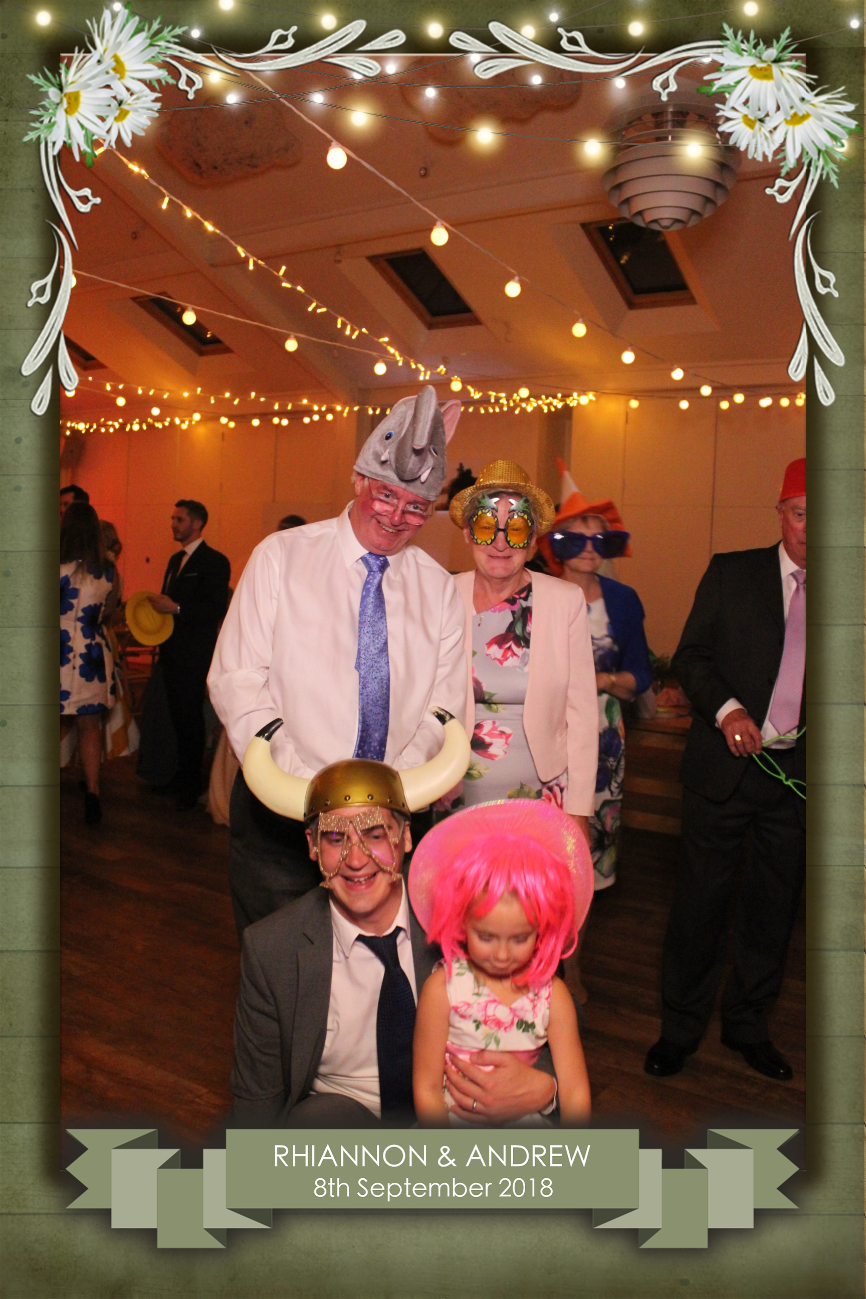 Rhiannon & Andrew's Wedding | View more photos from the event at images.mobile-photo-booth.com/u/MobilePhotoBoothUK/Rhiannon-Andrews-Wedding